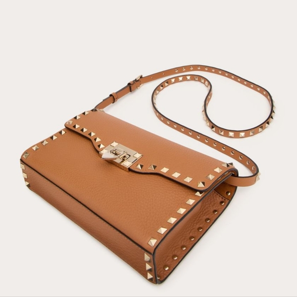 SOLD-💜Host Pick💜BWT Valentino Garavani ROCKSTUD GRAINY CALFSKIN CROSSBODY BAG - Picture 11 of 14